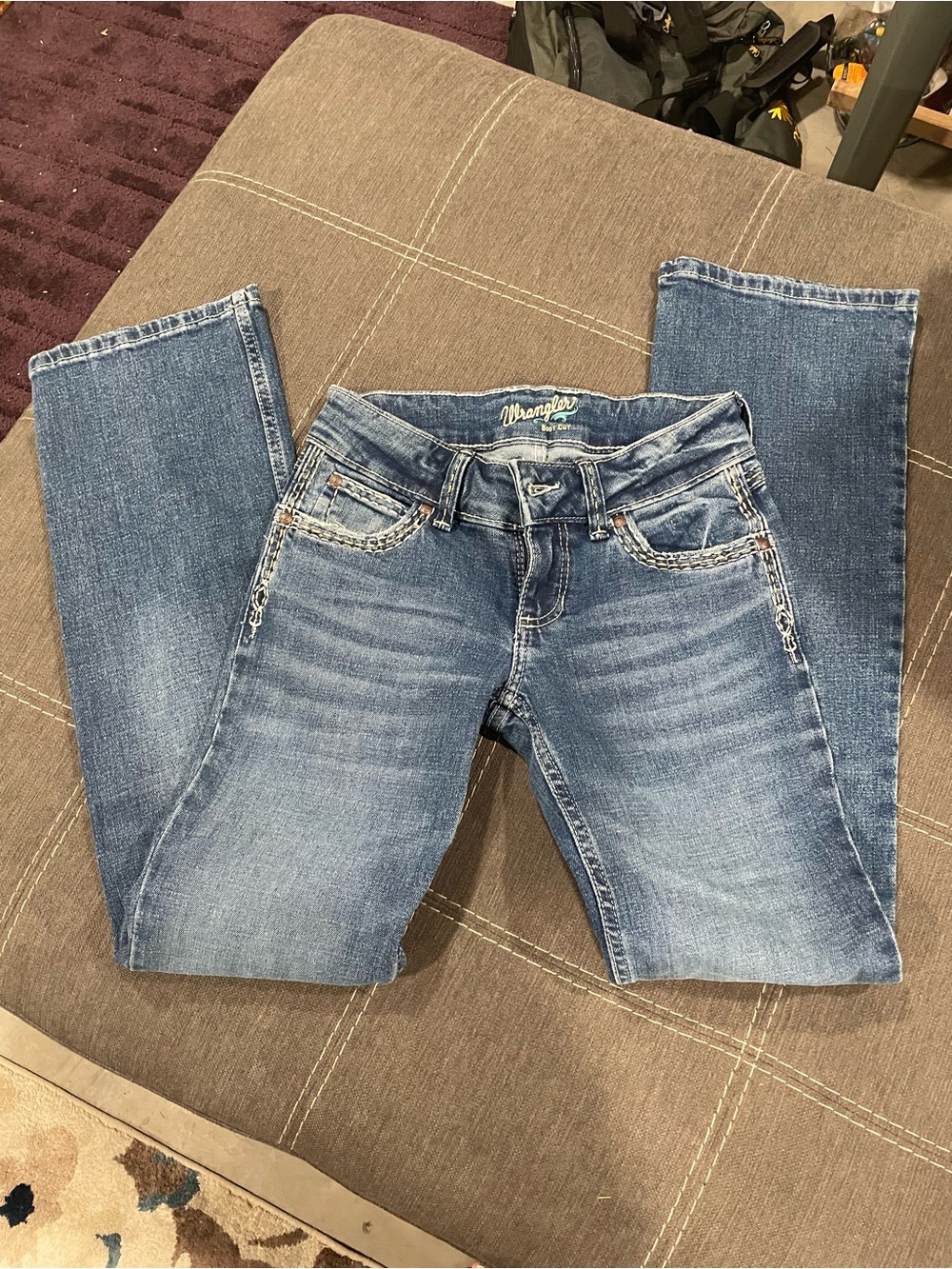 Wrangler women’s jeans - Picture 3 of 5